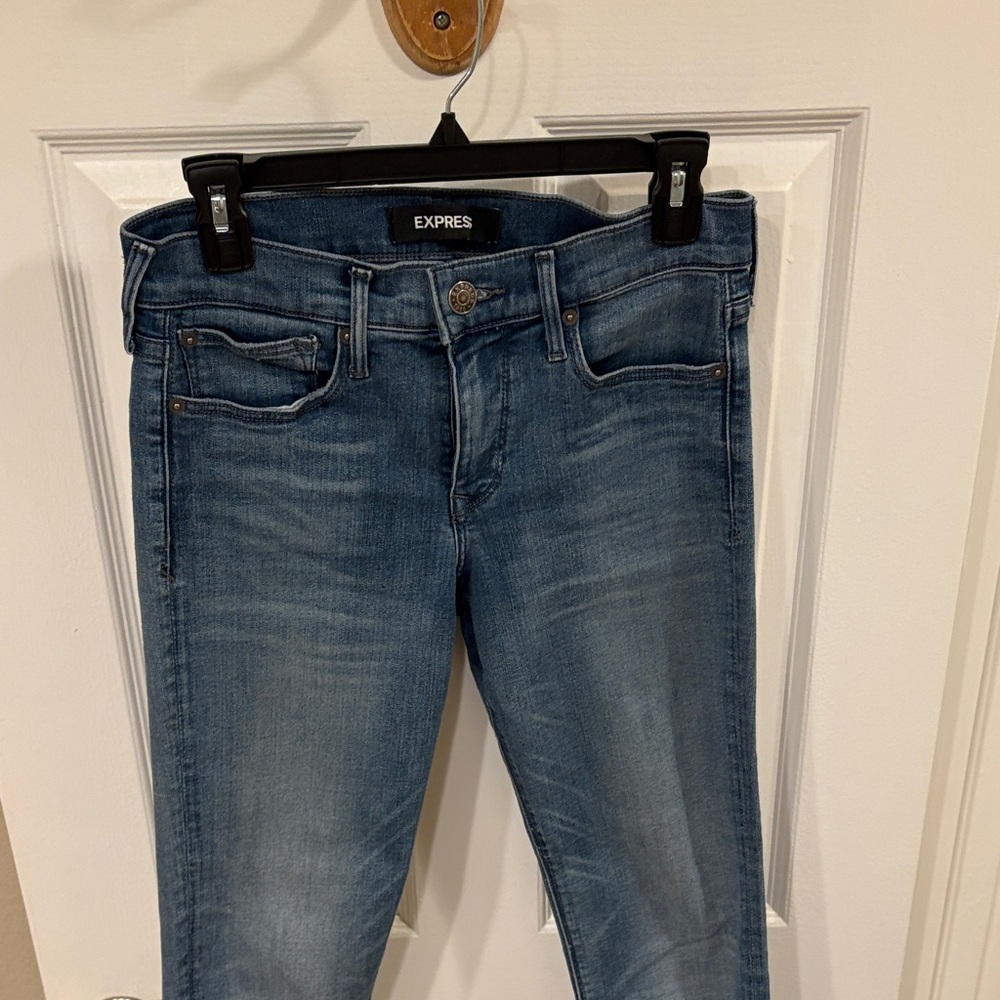 Express Women's Denim Straight Leg Jeans